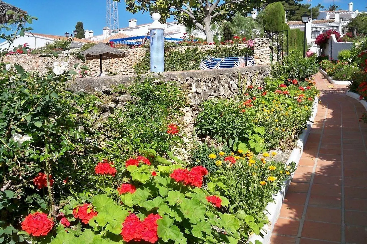 Capistrano Apartments Nerja